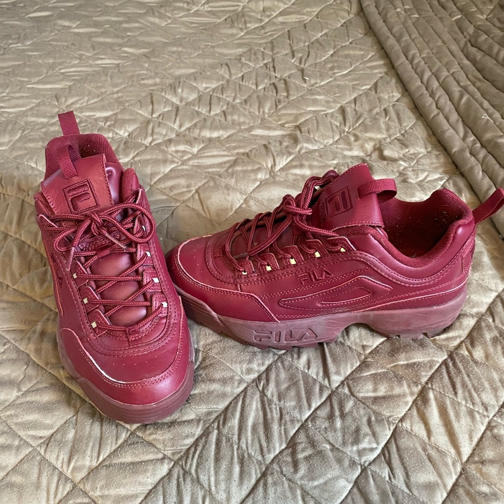 Women's red Fila disruptor sneakers